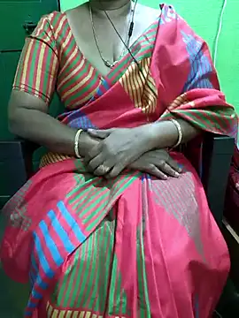 niiveditha online show from 09-23-25, 02:31