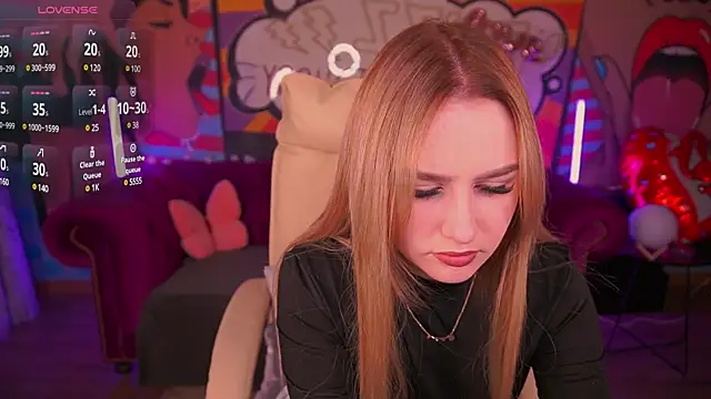 Snapshot of DivineJass chatting on 03-18-25, 08:59 DivineJass online show from 03-18-25, 08:59