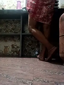 Snapshot of Hot-anjale chatting on 10-08-25, 12:47 Hot-anjale online show from 10-08-25, 12:47