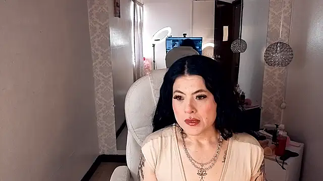 Snapshot of lizha_milf chatting on 09-20-25, 05:03 lizha milf online show from 09-20-25, 05:03