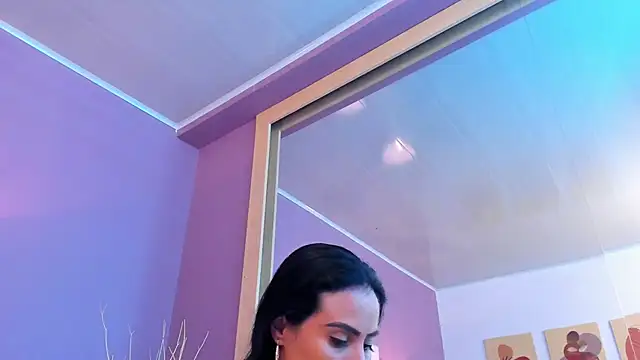 Snapshot of scarlet_edwars chatting on 02-18-25, 03:10 scarlet edwars online show from 02-18-25, 03:10