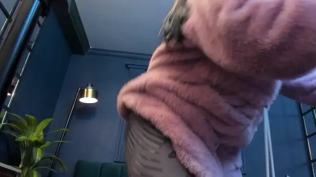 Snapshot of scarlet_edwars chatting on 01-09-26, 07:15 scarlet edwars online show from 01-09-26, 07:15