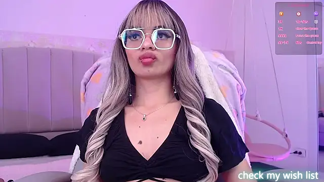 Snapshot of Emerald_gh chatting on 09-26-25, 12:47 Emerald gh online show from 09-26-25, 12:47