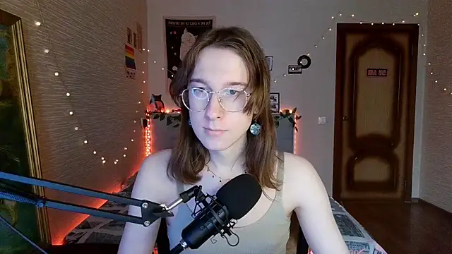 Snapshot of tangerine4dreams chatting on 02-22-25, 06:17 tangerine4dreams online show from 02-22-25, 06:17