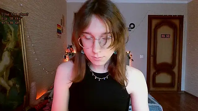 Snapshot of tangerine4dreams chatting on 03-08-25, 07:49 tangerine4dreams online show from 03-08-25, 07:49