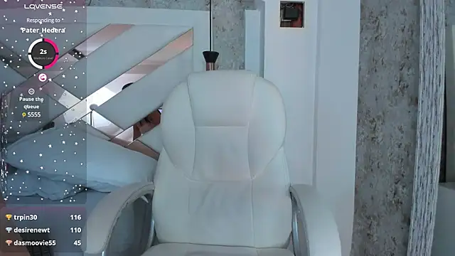 Giselle Lauren online show from 02-19-25, 01:51