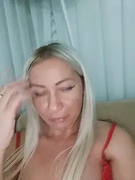 visnjica online show from 10-25-25, 04:35