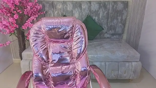 salome stockman s online show from 01-10-26, 01:24