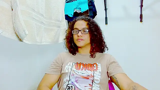 Snapshot of Diane_blossom chatting on 02-07-25, 03:41 Diane blossom online show from 02-07-25, 03:41