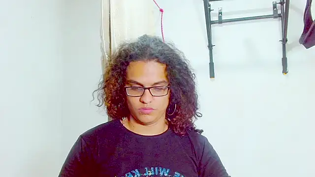 Snapshot of Diane_blossom chatting on 02-16-25, 02:53 Diane blossom online show from 02-16-25, 02:53