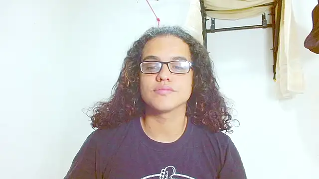 Snapshot of Diane_blossom chatting on 02-27-25, 05:47 Diane blossom online show from 02-27-25, 05:47