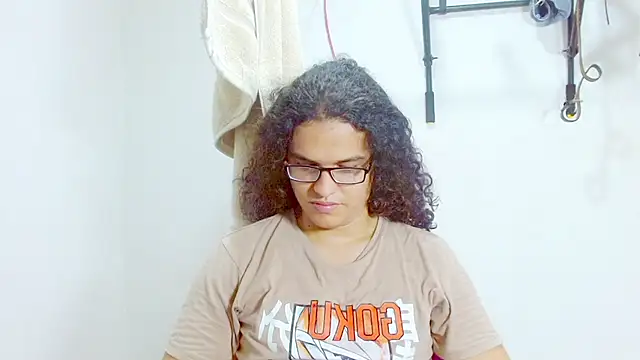 Snapshot of Diane_blossom chatting on 03-02-25, 06:30 Diane blossom online show from 03-02-25, 06:30