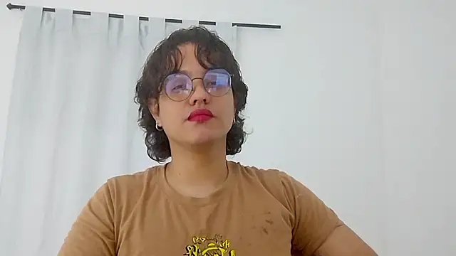 Snapshot of Diane_blossom chatting on 01-13-26, 11:54 Diane blossom online show from 01-13-26, 11:54