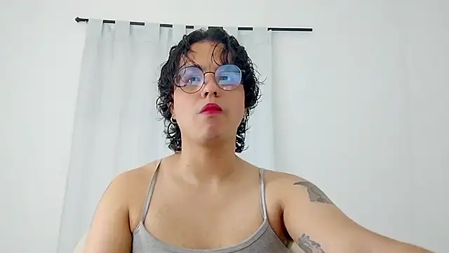 Snapshot of Diane_blossom chatting on 01-15-26, 12:37 Diane blossom online show from 01-15-26, 12:37