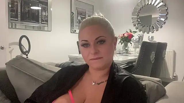 GemaJBusty online show from 02-16-25, 09:59