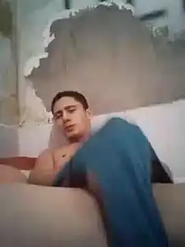 Snapshot of shuelldin chatting on 03-21-25, 04:51 shuelldin online show from 03-21-25, 04:51