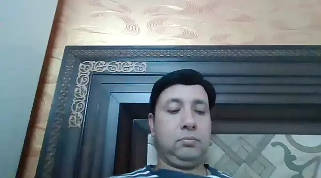 Snapshot of innocentboy1987 chatting on 03-12-25, 09:34 innocentboy1987 online show from 03-12-25, 09:34