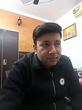 Snapshot of innocentboy1987 chatting on 01-16-26, 06:17 innocentboy1987 online show from 01-16-26, 06:17