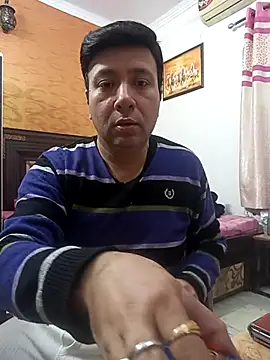 Snapshot of innocentboy1987 chatting on 01-19-26, 05:00 innocentboy1987 online show from 01-19-26, 05:00