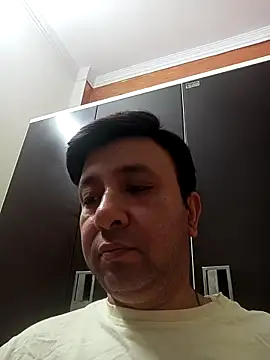 Snapshot of innocentboy1987 chatting on 03-05-26, 03:46 innocentboy1987 online show from 03-05-26, 03:46