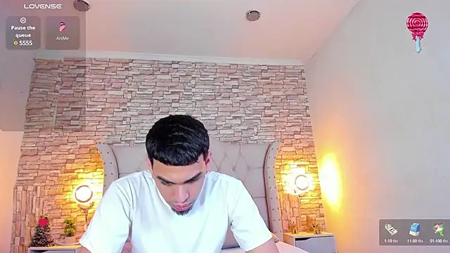 Snapshot of Miagael_Pervert chatting on 02-07-25, 04:06 Miagael Pervert online show from 02-07-25, 04:06