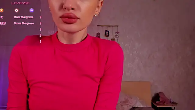 Snapshot of miiss__lulu chatting on 03-12-25, 01:03 miiss lulu online show from 03-12-25, 01:03