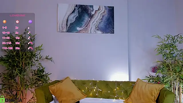 Snapshot of miiss__lulu chatting on 02-03-26, 02:53 miiss lulu online show from 02-03-26, 02:53