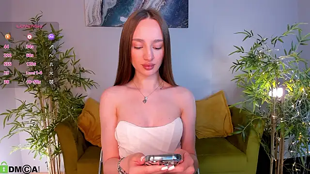 Snapshot of miiss__lulu chatting on 03-10-26, 12:48 miiss lulu online show from 03-10-26, 12:48