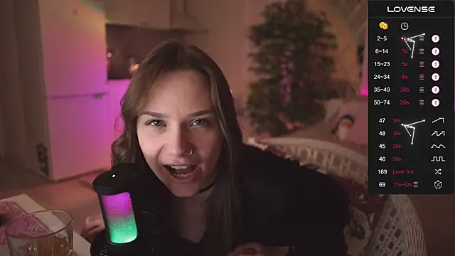 alexa feels  online show from 11-20-25, 04:07