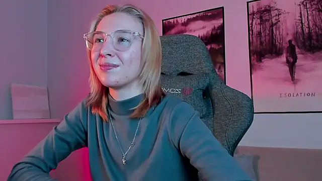 PhilippaAdamas online show from 02-22-25, 08:50