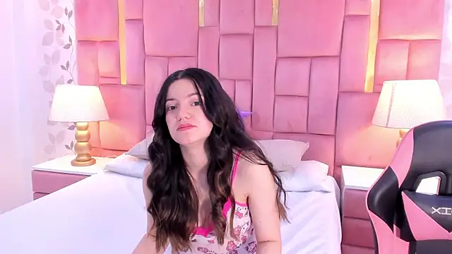 Snapshot of ArianaFranco chatting on 12-04-25, 02:48 ArianaFranco online show from 12-04-25, 02:48