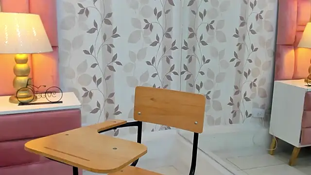 Snapshot of ArianaFranco chatting on 03-04-26, 01:06 ArianaFranco online show from 03-04-26, 01:06