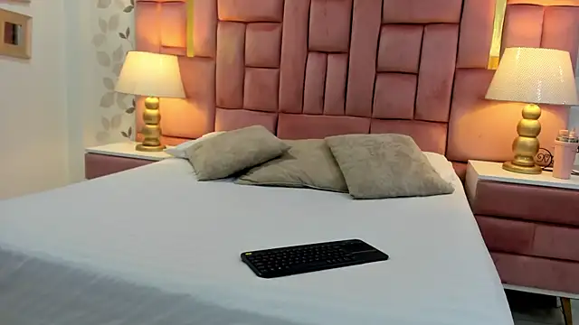 ArianaFranco online show from 04-09-26, 01:49