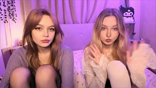 Snapshot of MiaRanki chatting on 10-04-25, 09:13 MiaRanki online show from 10-04-25, 09:13