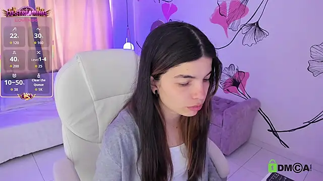Isabela Fiorelli online show from 07-18-26, 01:48