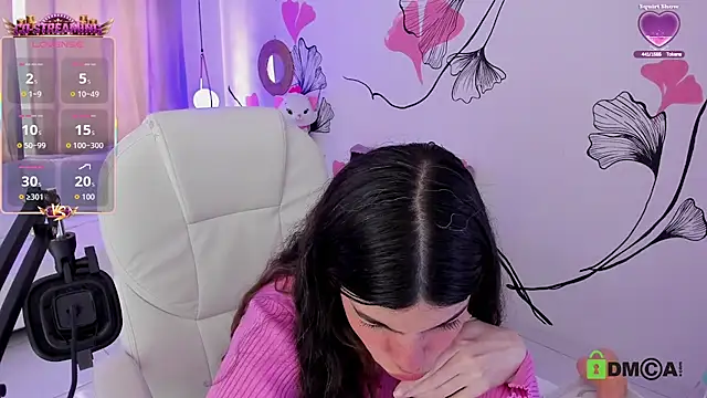 Isabela Fiorelli online show from 07-28-26, 05:01
