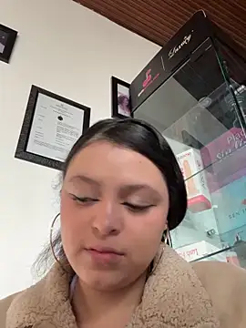 Cute Angell  online show from 10-31-25, 01:34