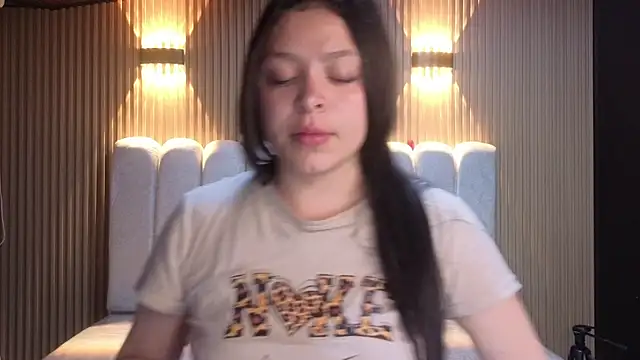 Cute Angell  online show from 04-28-26, 02:27