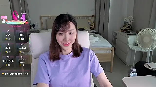 Snapshot of joycemilka chatting on 09-20-25, 06:36 joycemilka online show from 09-20-25, 06:36