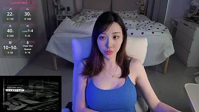 Snapshot of joycemilka chatting on 03-07-26, 05:15 joycemilka online show from 03-07-26, 05:15