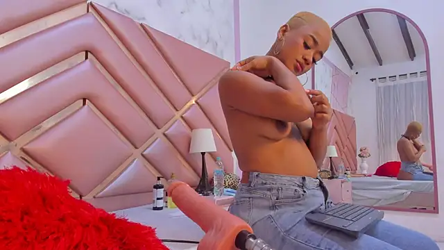 Snapshot of AgathaBladee chatting on 11-16-25, 01:55 AgathaBladee online show from 11-16-25, 01:55