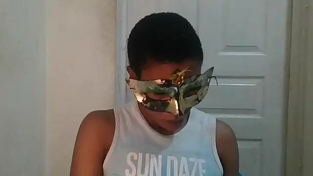 Snapshot of sexy_vash chatting on 09-18-25, 02:08 sexy vash online show from 09-18-25, 02:08