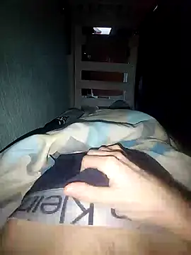 Snapshot of And25bn chatting on 02-11-25, 01:09 And25bn online show from 02-11-25, 01:09