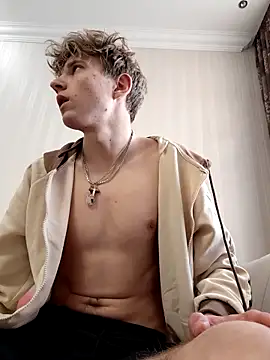 Snapshot of And25bn chatting on 11-02-25, 01:57 And25bn online show from 11-02-25, 01:57