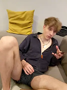 Snapshot of And25bn chatting on 02-21-26, 06:09 And25bn online show from 02-21-26, 06:09