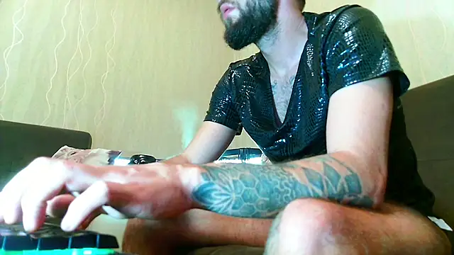 Snapshot of JamieNoxus chatting on 02-22-25, 11:24 JamieNoxus online show from 02-22-25, 11:24