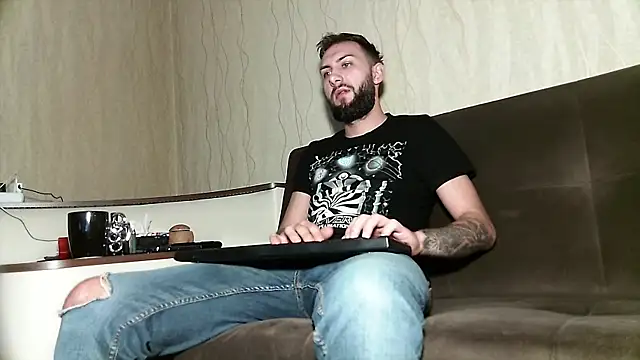 Snapshot of JamieNoxus chatting on 03-02-25, 10:56 JamieNoxus online show from 03-02-25, 10:56