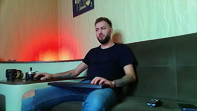 Snapshot of JamieNoxus chatting on 03-16-25, 10:00 JamieNoxus online show from 03-16-25, 10:00