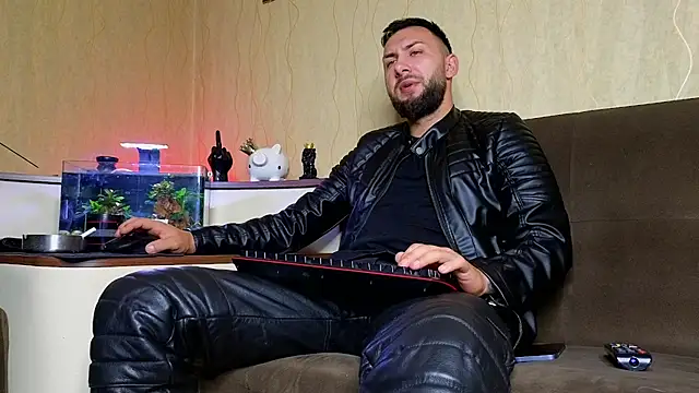 Snapshot of JamieNoxus chatting on 09-18-25, 05:20 JamieNoxus online show from 09-18-25, 05:20