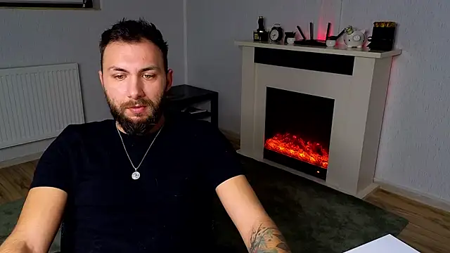 Snapshot of JamieNoxus chatting on 11-15-25, 06:33 JamieNoxus online show from 11-15-25, 06:33